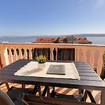 Mit Balkon Und Meerblick By Interhome Lejlighed Crikvenica