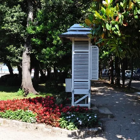 Mit Balkon Und Meerblick By Interhome Appartement Crikvenica