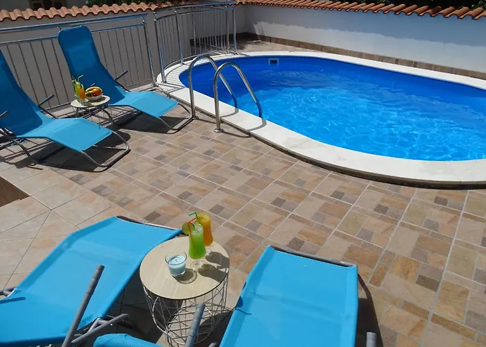 Mit Balkon Und Meerblick By Interhome Appartement *