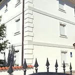 Apartment Mit Balkon Und Meerblick By Interhome *