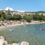 Mit Balkon Und Meerblick By Interhome Apartment Crikvenica