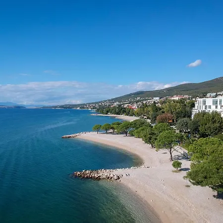 Mit Balkon Und Meerblick By Interhome Crikvenica